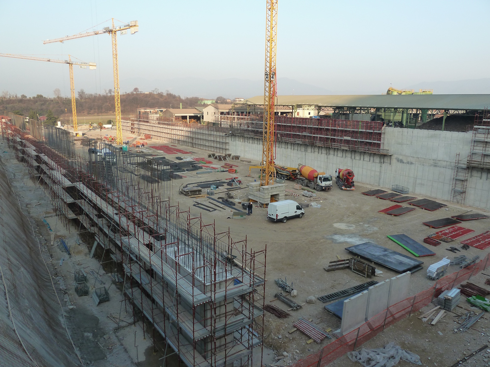RMB — opera in costruzione